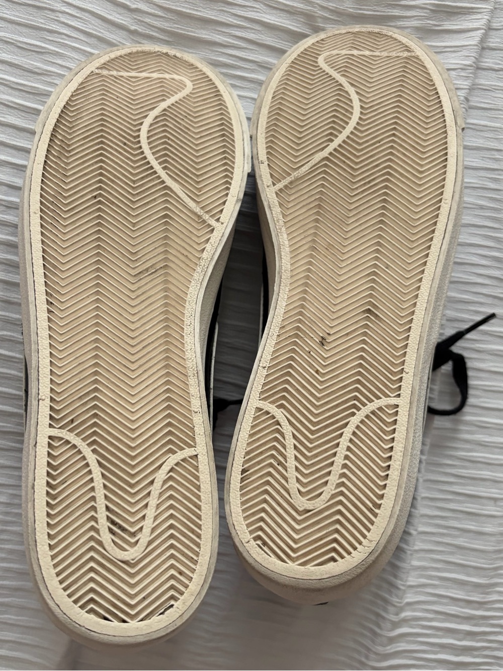 Nike Blazer Men's Black/White Hi-Top Casual Sneakers - Hardly Worn - Picture 4 of 4